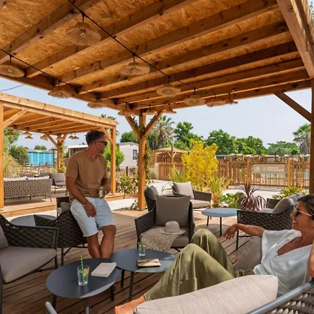 Tropical 6p 3bdrms Aircon Saint Aygulf