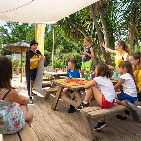 Tropical 6p 3bdrms Aircon Campingplatz *